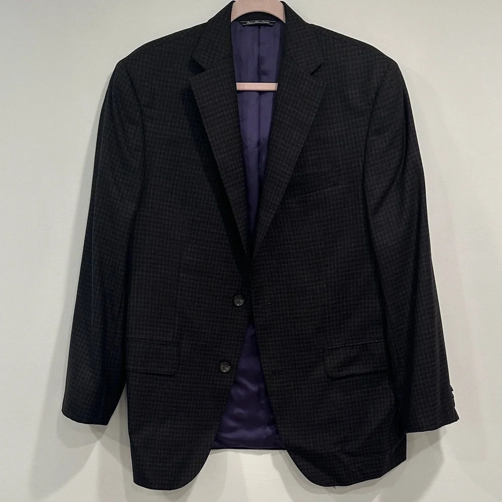 Elegant Black Checkered Men's Blazer